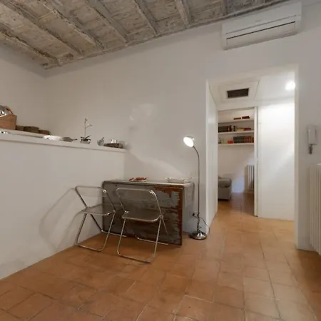 Gonfalone - Near Piazza Navona